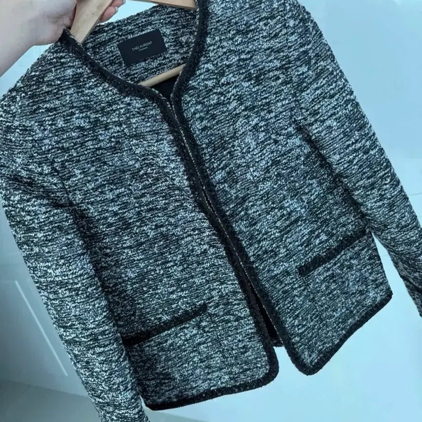 [SOLD OUT] 더로랑 익스클루시브 럭스 블랙 트위드 자켓