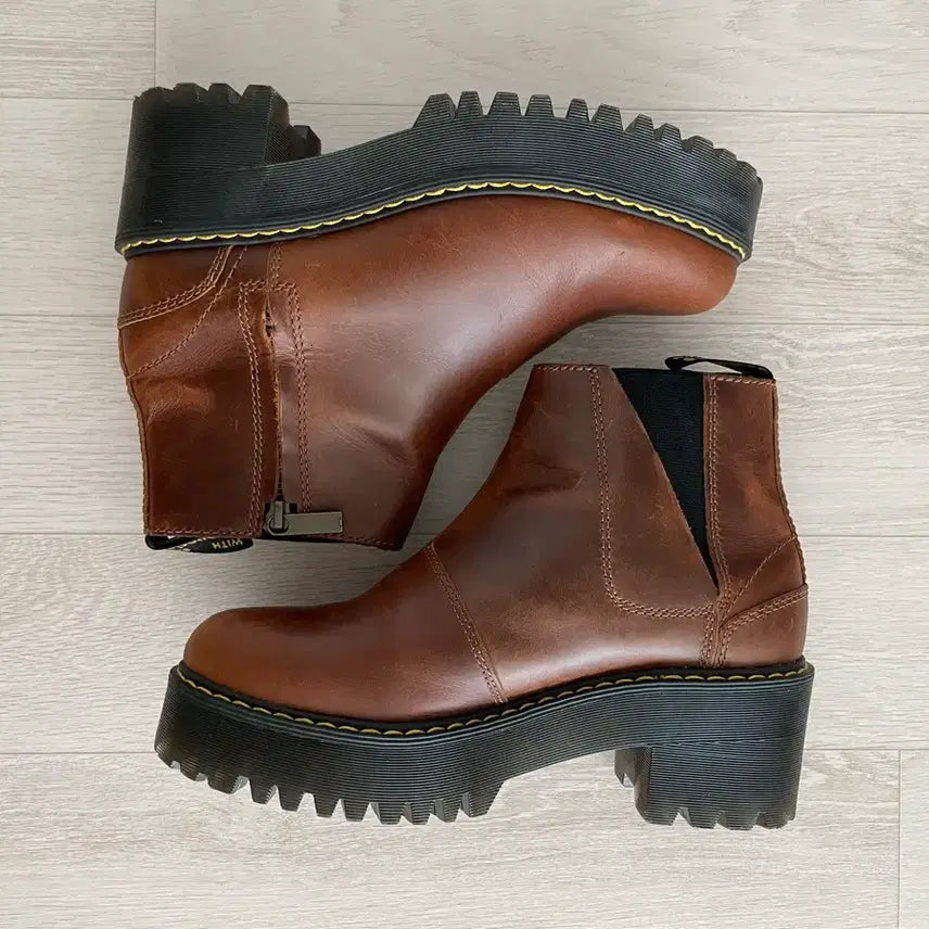 [BUNJANG] Dr. Martens Romety Chelsea Boots / 닥터마틴 첼시부츠 로메티 38