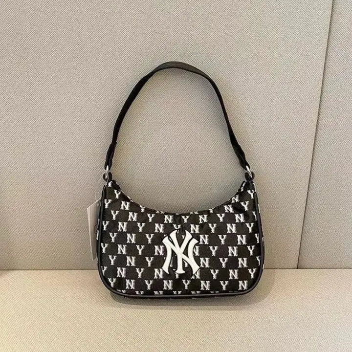 [SOLD OUT] MLB NY Yankees 숄더백 블랙