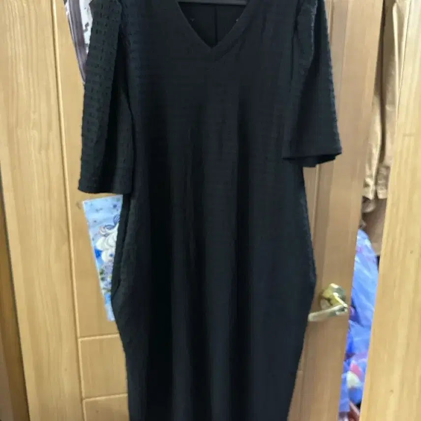 [BUNJANG] Padded Puff Sleeve Dress / 패드 퍼프 원피스