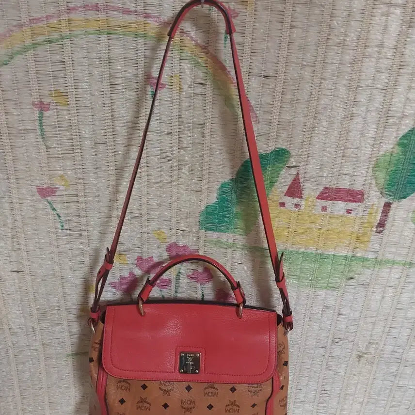 [BUNJANG] MCM Red Top Handle Shoulder Bag / 정품)MCM 레드 탑핸들 숄더백 크로스가방