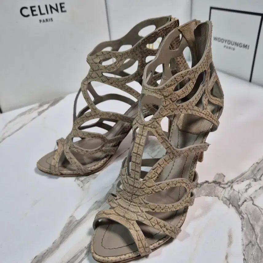 [BUNJANG] Dior Paradise Python Embossed Leather Sandals Heels 36.5 / (정품) 디올 파라다이스 파이썬 엠보싱 가죽 샌들 힐 구두 36.5