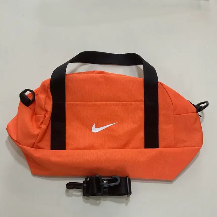 [SOLD OUT] 나이키 가방팝니다.