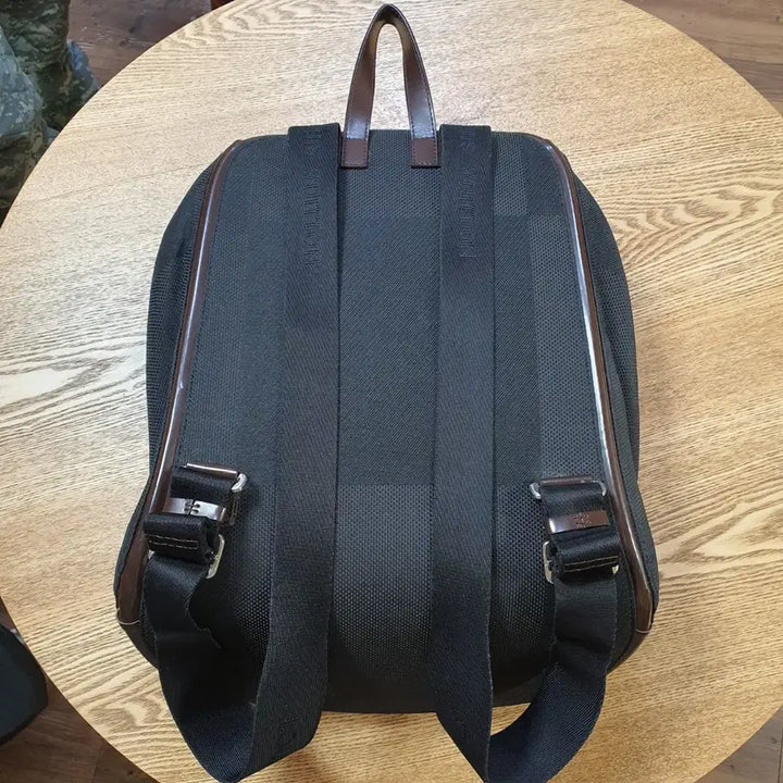 [BUNJANG] Louis Vuitton Black Backpack Bag / 루이비통 블랙 백팩 가방 미사용 남녀공용