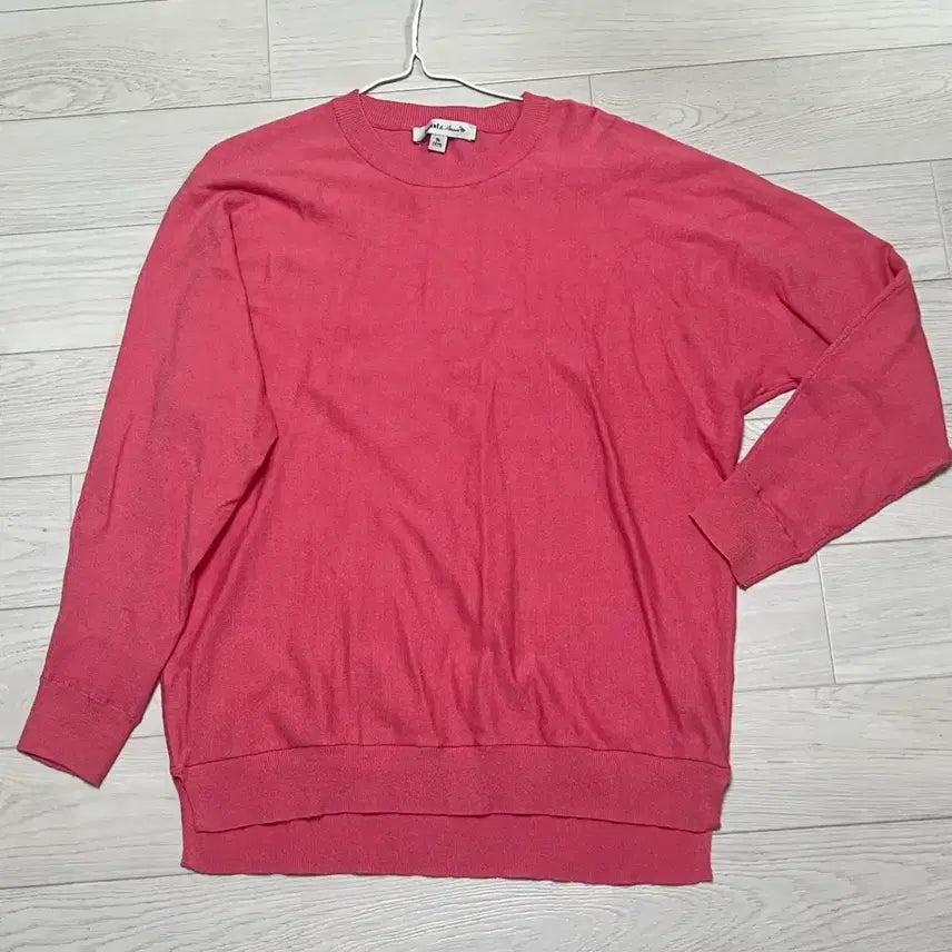 [BUNJANG] Pink Round Neck Knit Sweater / 핑크 라운드넥 니트 (얇은 소재)