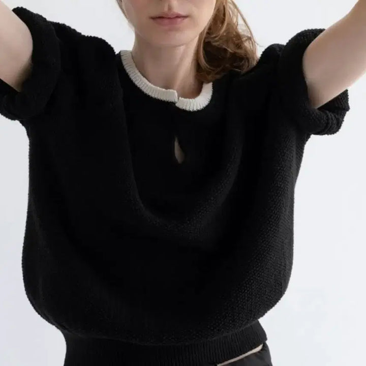 [BUNJANG] Moondal Charites Black Knit Top / 문달 Charites knit in Black