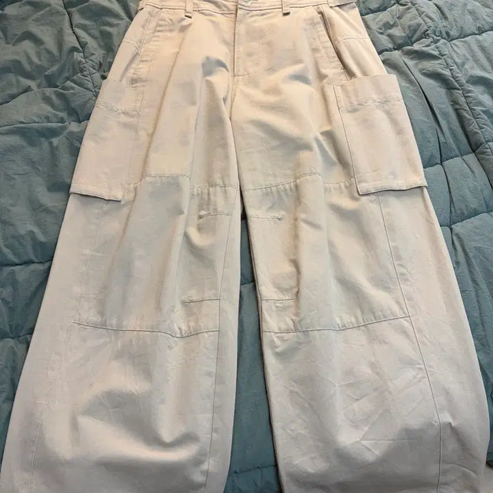 [BUNJANG] Politely Carpenter Pants Size 4 / 폴리테루 카펜터 바지 4사이즈