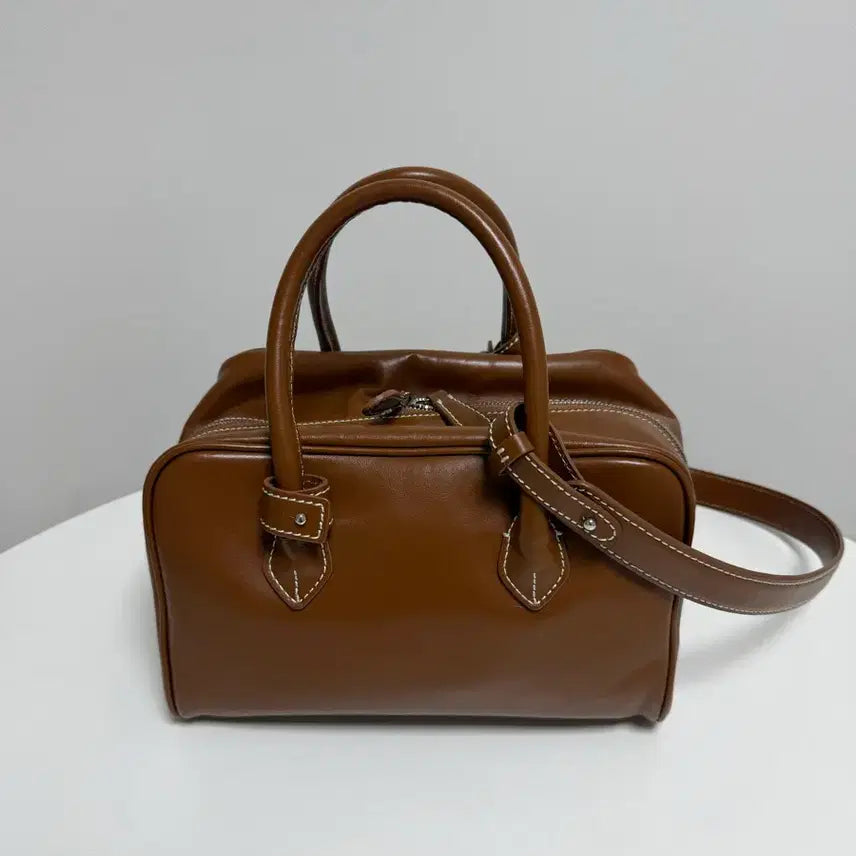 [BUNJANG] Sie Brot Stitch Medium Handbag Camel / 시에 sie 브롯 스티치 미디엄 핸드백 카멜
