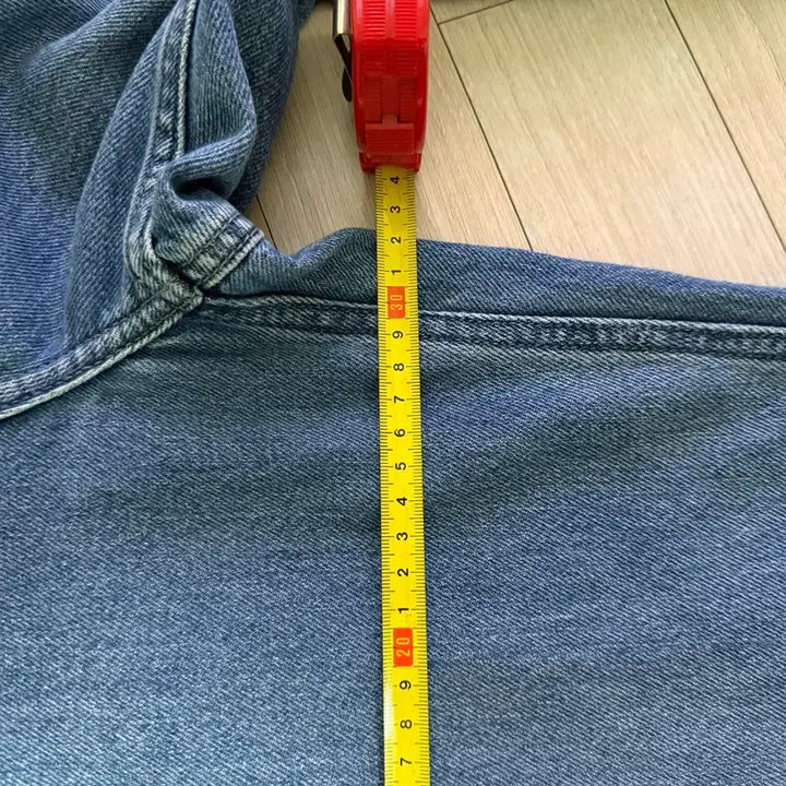 [SOLD OUT] 유니클로 와이드스트레이트 진