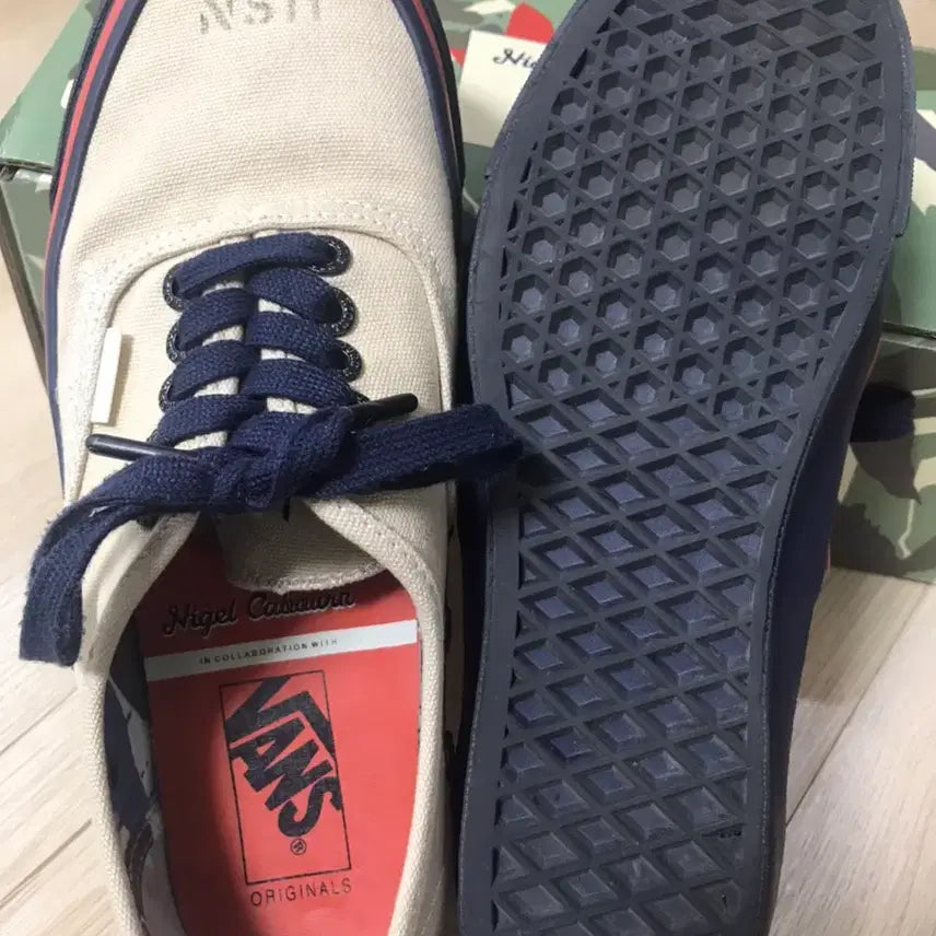 [SOLD OUT] 반스 볼트 나이젤카본 어센틱 OG 사이즈 250
