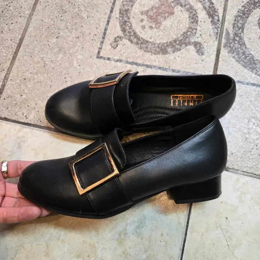 [BUNJANG] Esquar Simplee Loafer Black / 에스콰이아 심플리트 로퍼 225