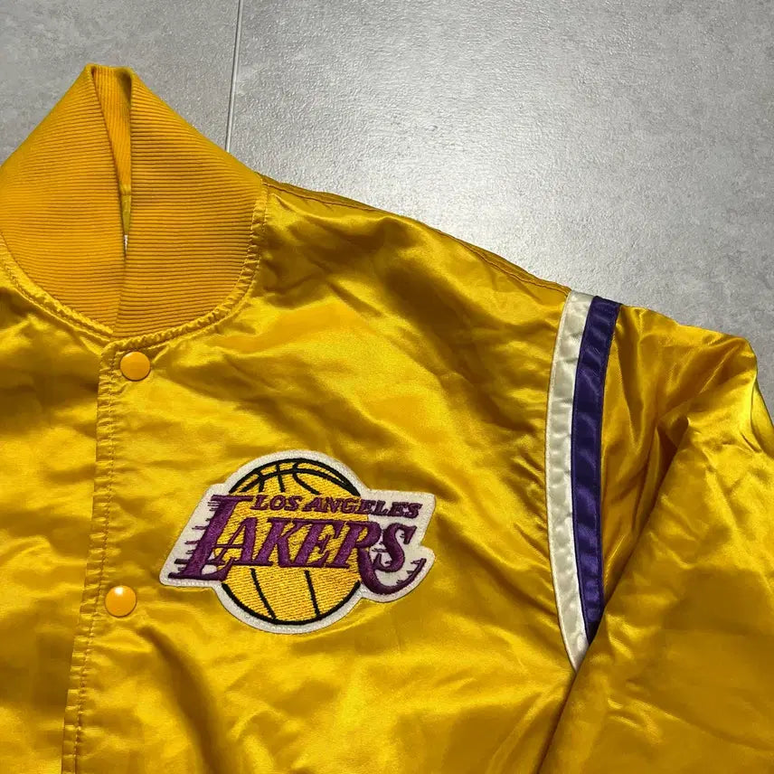 [BUNJANG] Starter LA Lakers Varsity Jacket / M / 90s 스타터 LA 레이커스 바시티 자켓