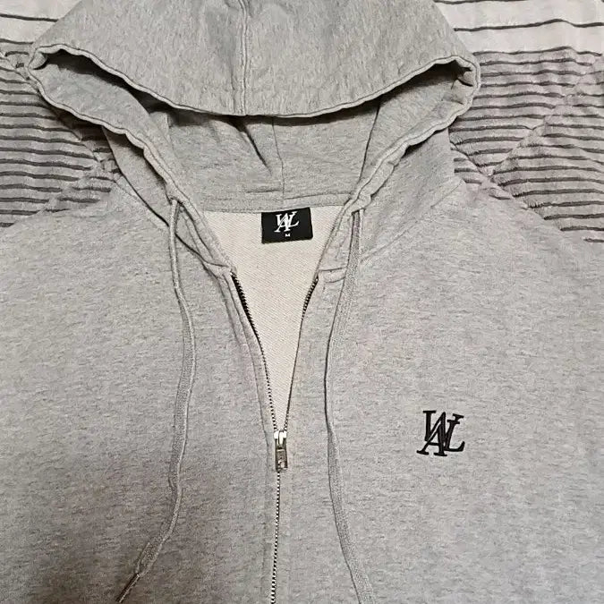 [SOLD OUT] 우알롱 오버핏 후드집업 105 여성88 가슴60 기장64