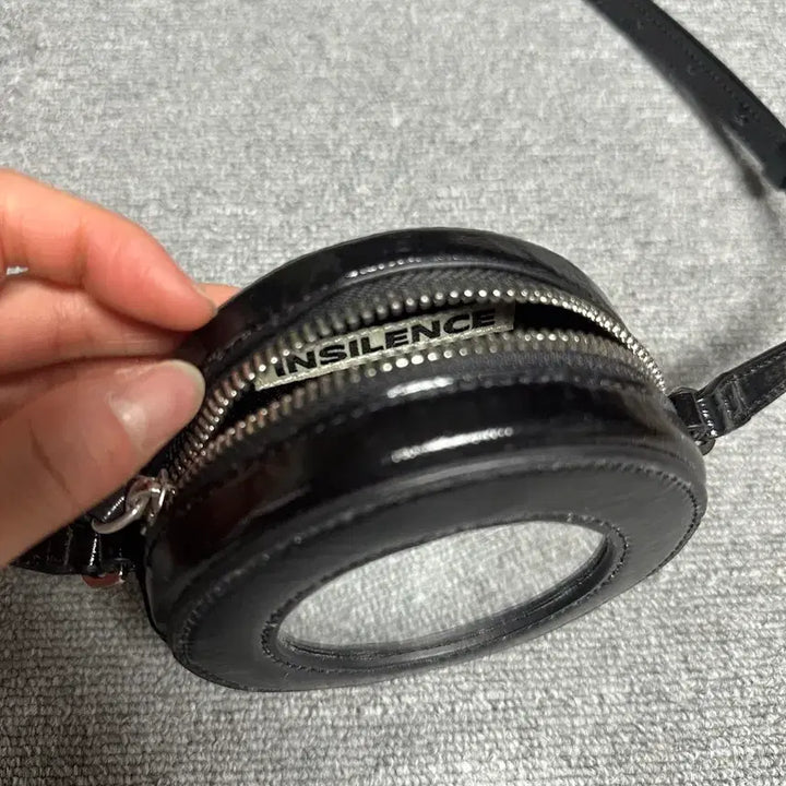 [BUNJANG] In Silence Mirror Circle Bag / 인사일런스 가방