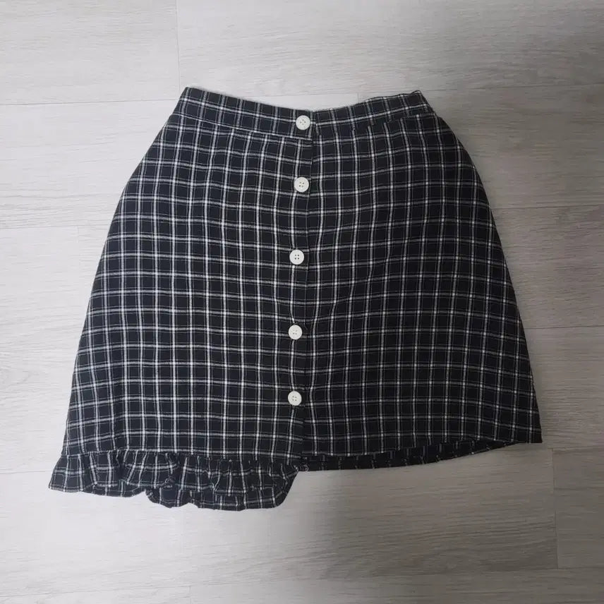 [BUNJANG] Unbranded Lace Asymmetric Button Checkered Mini Skirt / 여성 레이스 언밸런스 단추 체크 미니 스커트 봄가을 여름 치마