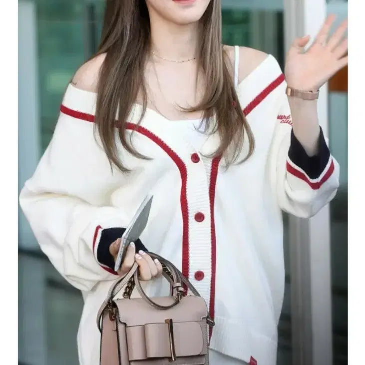 [BUNJANG] Charles &amp; Keith Crossbody Bag / 찰스앤키스 크로스백 (택포)