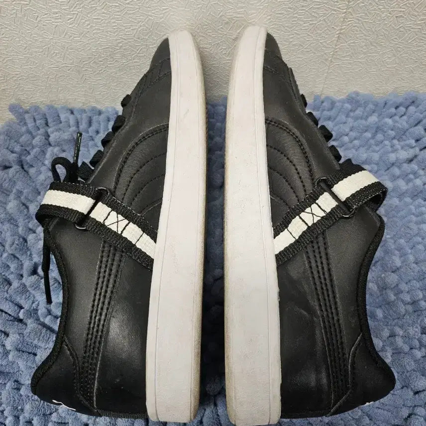 [BUNJANG] Puma Smash v2 Fresh Black Trainers 245 / 푸마 스매시 v2 프레시  블랙 트레이너  245