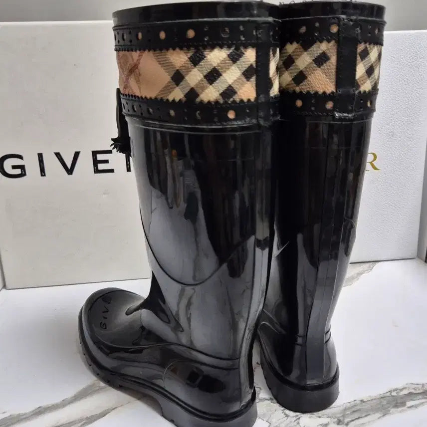 [BUNJANG] Burberry Check Pattern Rain Boots / (정품) 버버리 체크 패턴 레인부츠 장화 35