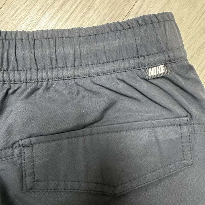 [SOLD OUT] 나이키 유틸리티 카고 팬츠 블랙 M (나코탭 새상품)