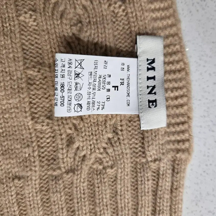 [BUNJANG] Time Cashmere Shoulder Scarf / 타임 캐시미어 숄더목도리