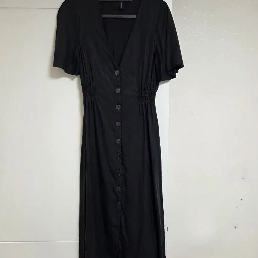 [BUNJANG] ZARA Black V-Neck Button Long Dress / 자라 블랙 브이넥 버튼 반팔 롱 원피스