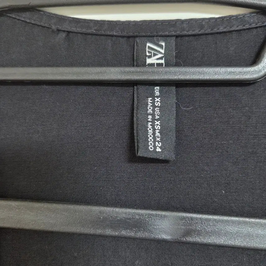 [BUNJANG] ZARA Black V-Neck Button Long Dress / 자라 블랙 브이넥 버튼 반팔 롱 원피스