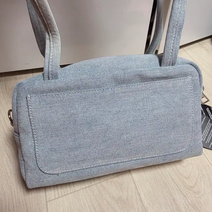 [BUNJANG] Guess Marilyn Monroe Denim Letter Bag / 업사이클링 가방 게스 마릴린먼로 데님 레터백