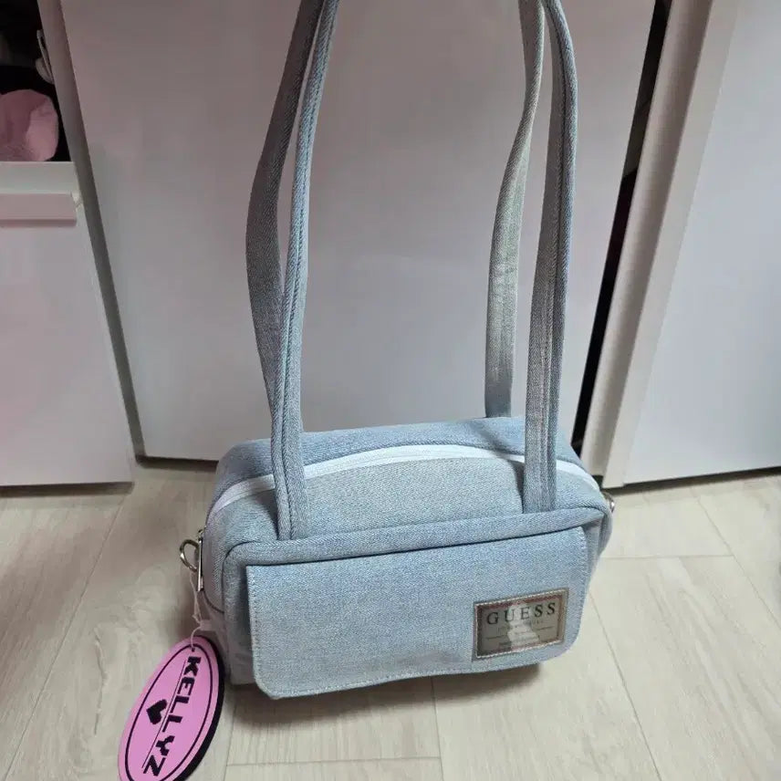 [BUNJANG] Guess Marilyn Monroe Denim Letter Bag / 업사이클링 가방 게스 마릴린먼로 데님 레터백