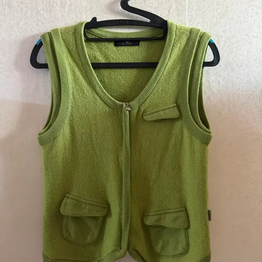 [BUNJANG] ELORD Knit Vest Green / ELORD 엘로드 니트 조끼 그린