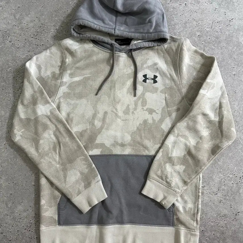 [BUNJANG] Under Armour Camo Hooded Sweatshirt Gray / 언더아머 카모 후드티 그레이 / 024