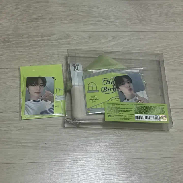 [SOLD OUT] 엔시티드림 제노 2025 생일 파티카드 파우치팩 엠디 포카