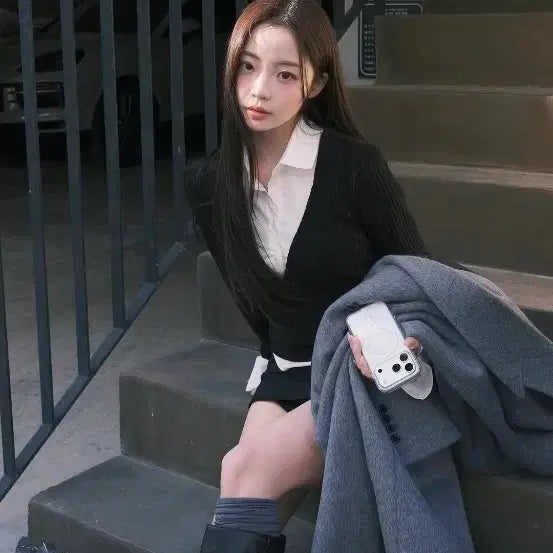 [BUNJANG] Oddoneout Knit / 오드원아웃니트