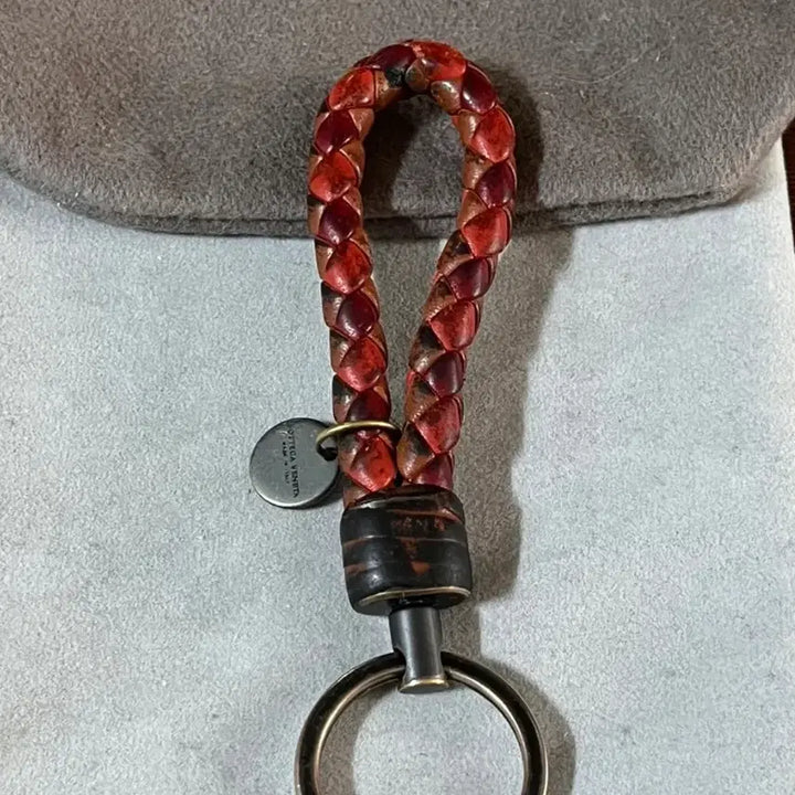 [BUNJANG] Bottega Veneta Keyring Red Brown / BV 보테가 베네타 키링 레드 브라운 풀박스
