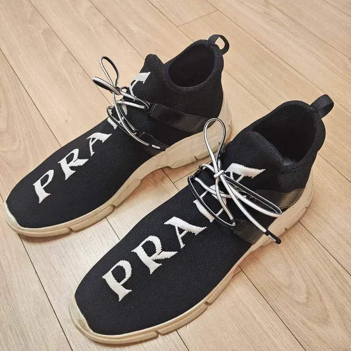 [BUNJANG] Prada Logo Knit Sneakers Black / [정품] 프라다 로고 스니커즈 4E3492 3V98 F0967