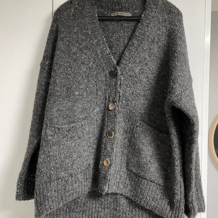 [BUNJANG] Gray/Beige Wool Cardigan / 그레이 / 베이지 울 가디건 free