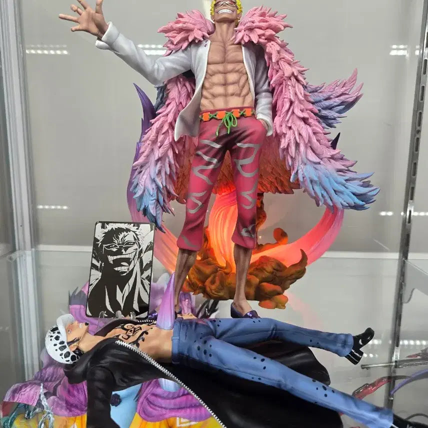 [BUNJANG] C2 Doflamingo &amp; Law Resin Figure / [급처]원피스 C2 도플라밍고+C2로우 레진 피규어
