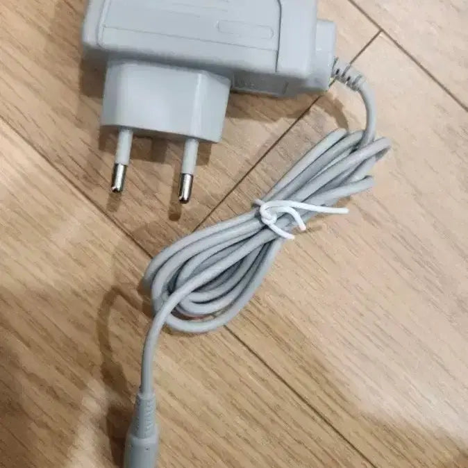 [BUNJANG] Nintendo 3DS, 2DS, DSi Compatible Charger / 닌텐도 3ds 2ds DSi 충전기 (뉴큰다수 삼다수 뉴작다수 구큰다수)