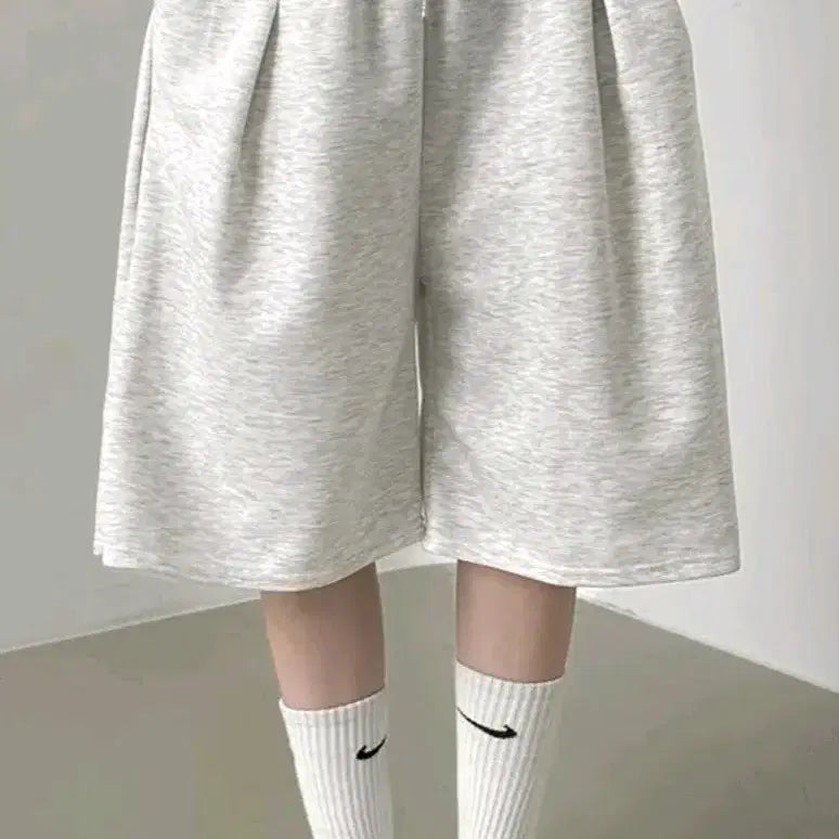 [BUNJANG] Bermuda Shorts with Front Pin Tucks / 버뮤다팬츠 백멜란지 버뮤다 핀턱 반바지