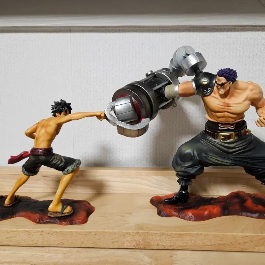 [BUNJANG] One Piece Luffy vs Z Figure / 원피스 루피 vs 제파 피규어