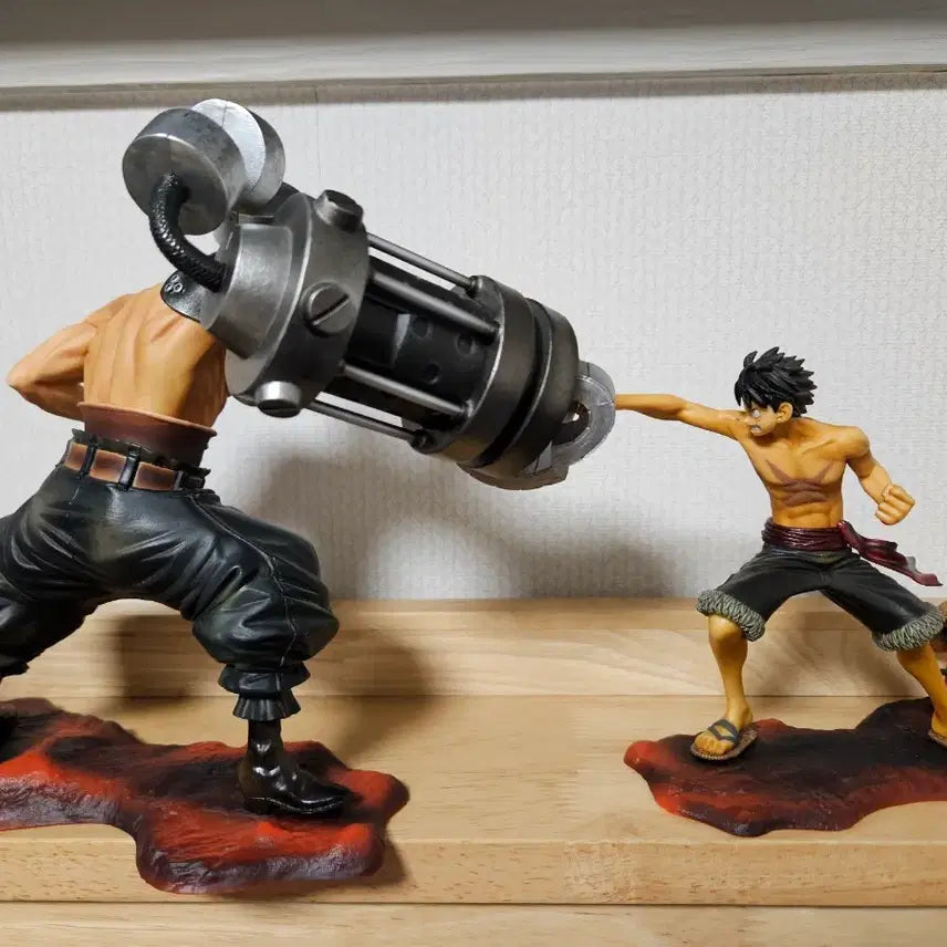 [BUNJANG] One Piece Luffy vs Z Figure / 원피스 루피 vs 제파 피규어
