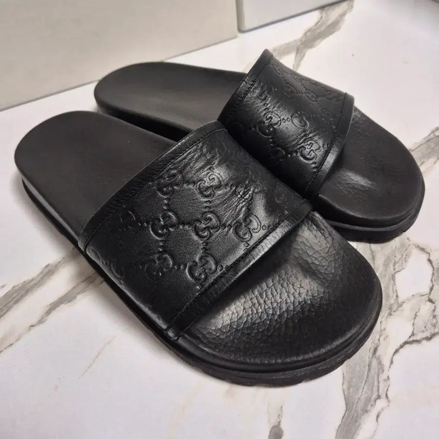 [BUNJANG] Gucci GG Leather Slide Sandals / (정품) 구찌 GG 가죽 슬라이드 샌들 슬리퍼 285