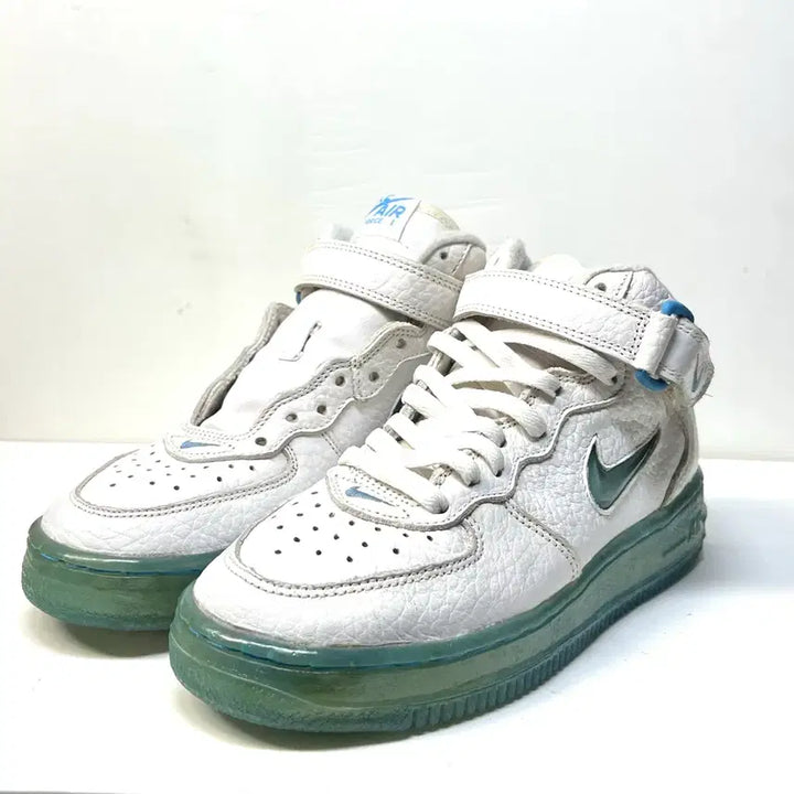 [BUNJANG] Nike Air Force 1 Mid Sky Sneakers / [230] 나이키 에어 포스 원 미드 하늘 완창