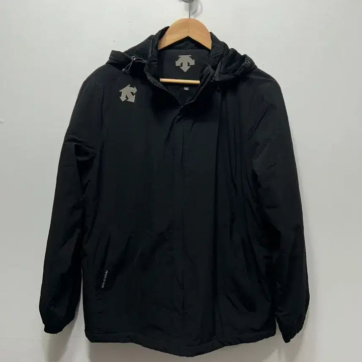 [BUNJANG] Descente Black Hooded Windbreaker Jacket 3XL / 데상트 블랙 후드 바람막이 자켓 3XL