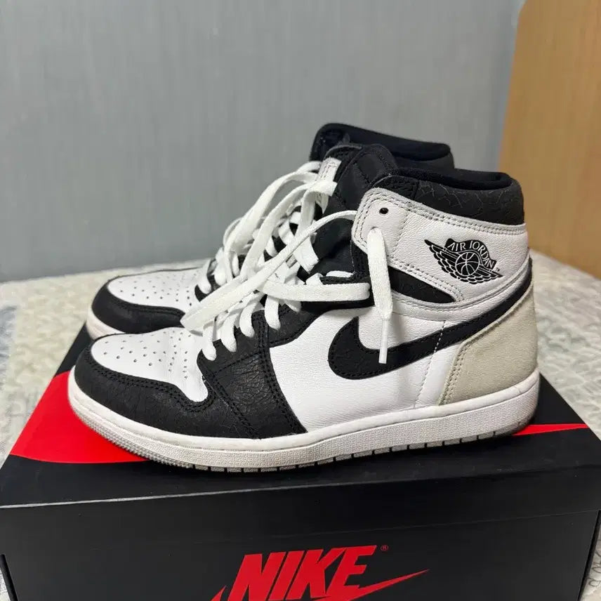 [BUNJANG] Nike Air Jordan 1 Coral 255mm / 나이키 에어 조던 1 코랄 255