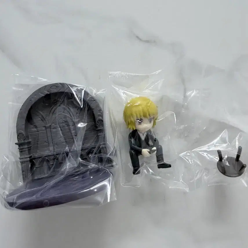[BUNJANG] Hunter x Hunter Desktop Figure Kurapika / 헌터헌터 데스크탑 크라피카