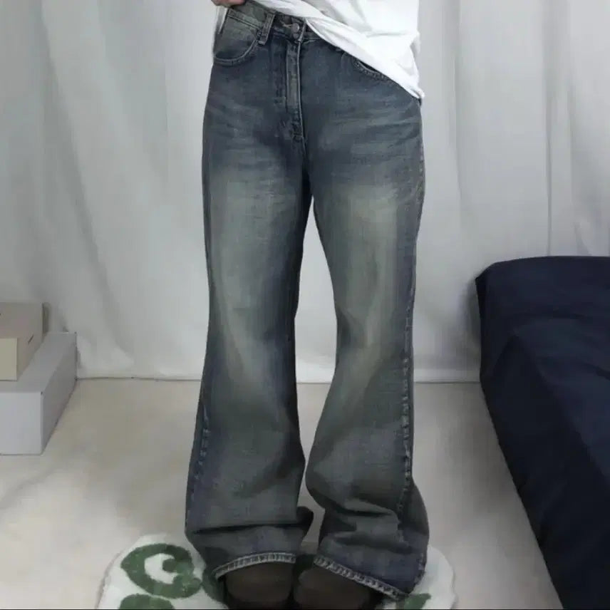 [BUNJANG] Ably Flow Wide Bootcut Denim Pants / 에이블리 플로우 와이드 부츠 데님 팬츠