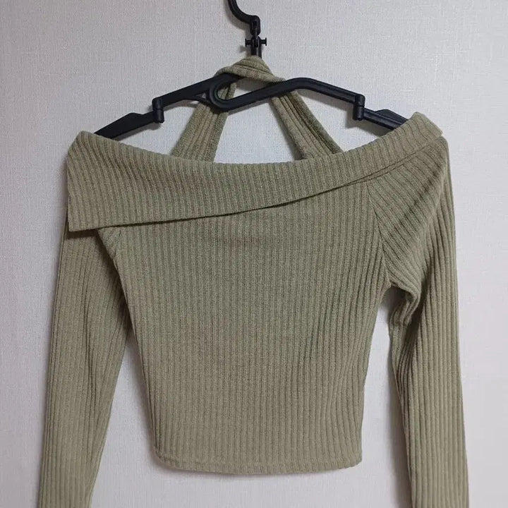 [SOLD OUT] 올리브 골지 오프숄더 긴팔 티셔츠