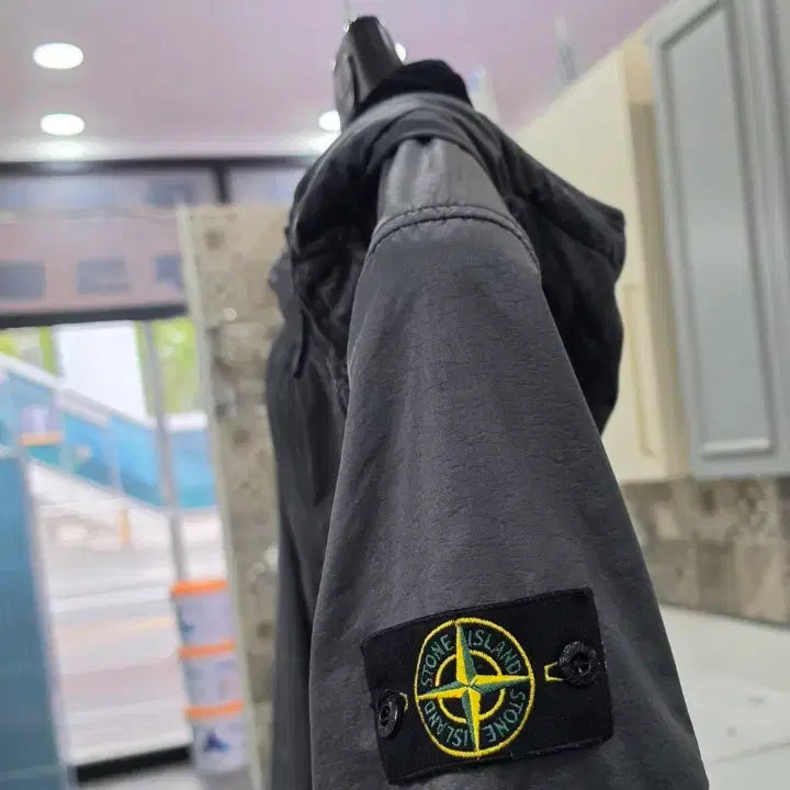 [BUNJANG] Stone Island Lamy Flock Hooded Jacket / 스톤아일랜드 라미 플락 후드자켓