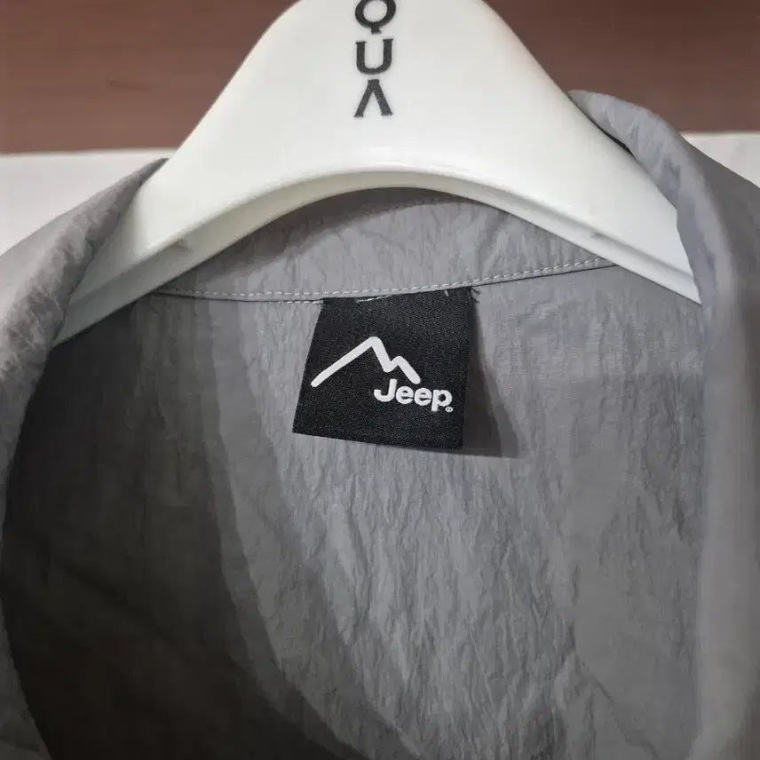 [BUNJANG] Jeep Mountain Hardware Gray Snap Button Short Sleeve Shirt / 지프 마운틴 하드웨어 반팔 셔츠 그레이 똑딱이 오픈형