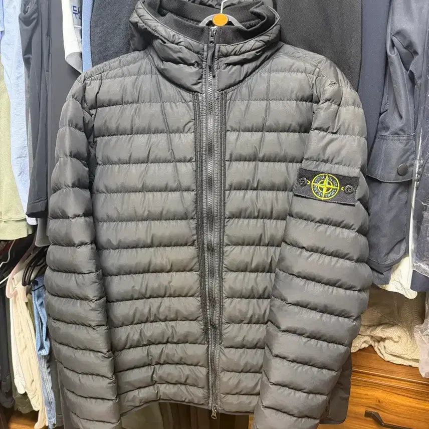 [BUNJANG] Stone Island Lightweight Puffer Jacket XL / [XL] 스톤아일랜드 경량패딩